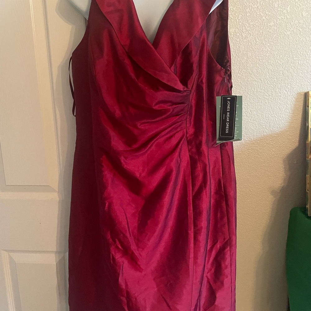 NWT Jones Wear dress